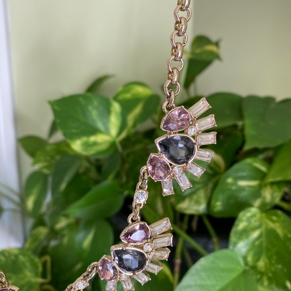Ann Taylor Vintage Short Pink Crystal Necklace - Picture 2 of 3